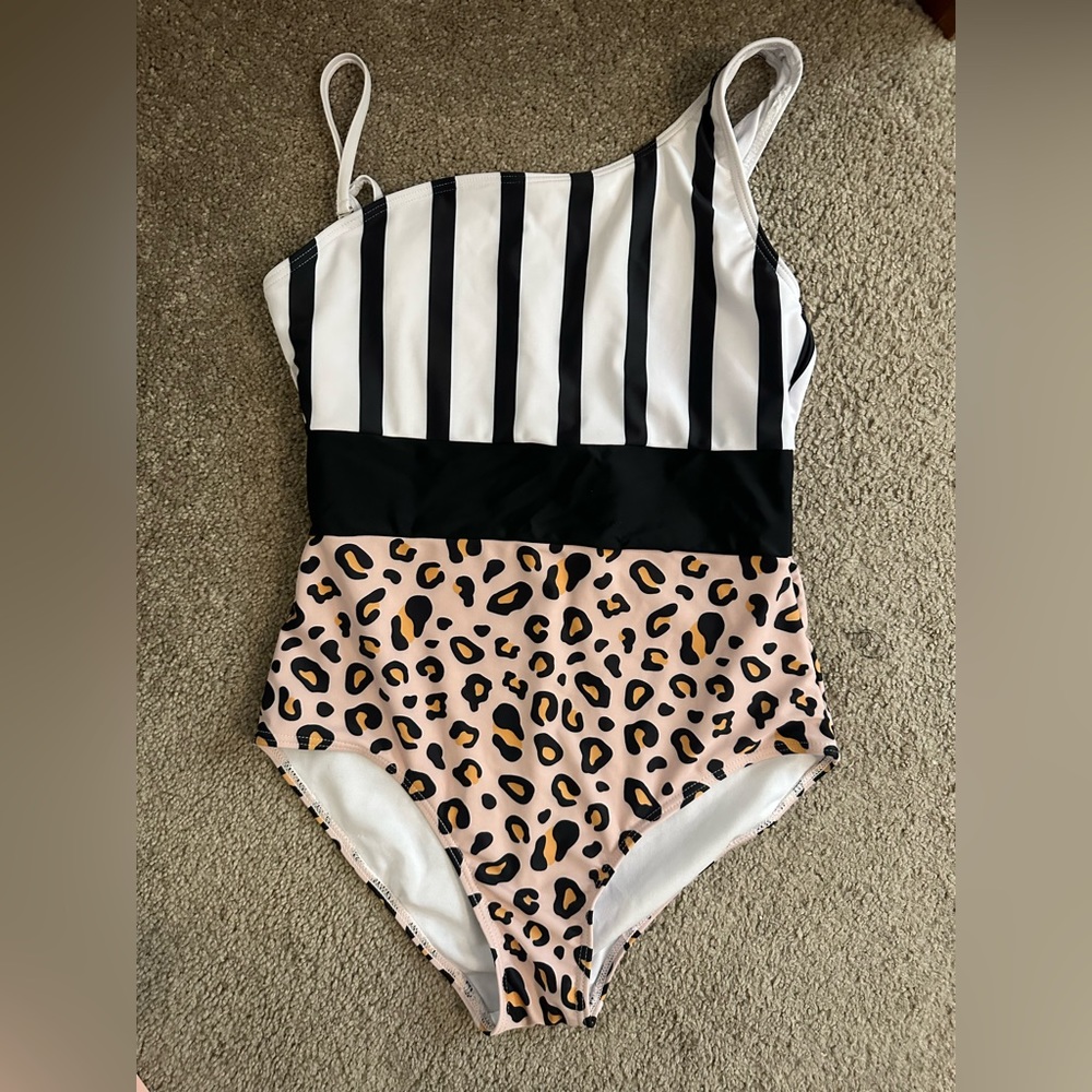 Cheetah stripe bathing suit